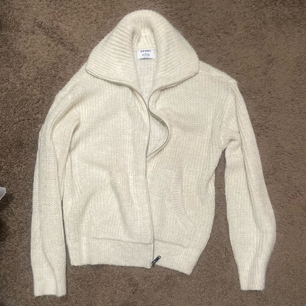 Old Navy Knit Sweater